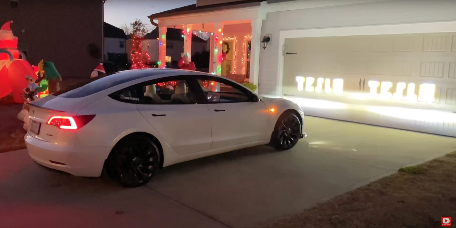 Tesla’s Light Show function supports the matrix headlights on the